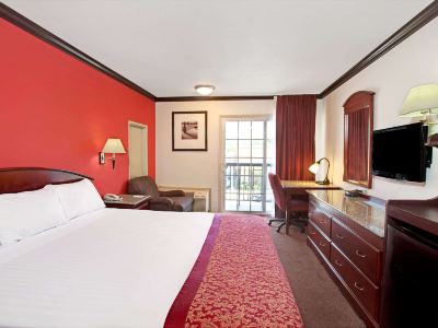 Ramada by Wyndham Pasadena