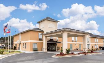 Quality Inn