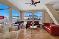 Red Roof Inn Needles