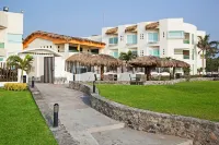 Artisan Playa Esmeralda Family Beach Hotel Hotels near Chachalacas extreme
