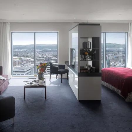 Majestic Hotel, Cardiff