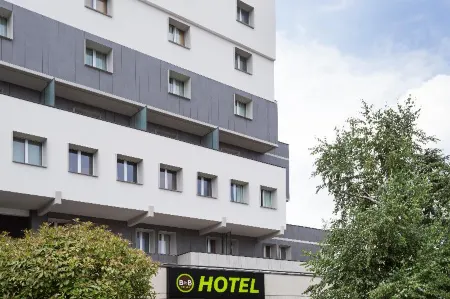 B&B Hotel Modena Отели рядом с достопримечательностью «Моденский кафедральный собор»