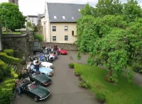 Ashtree House Hotel, Glasgow Airport & Paisley - С парковкой