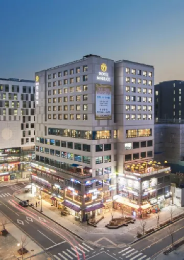 هوتل إم فيليس Hotels near جانج-سيوجو