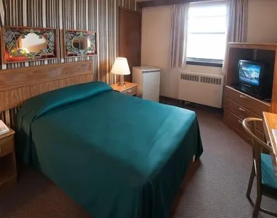 Curtis Gordon Motor Hotel