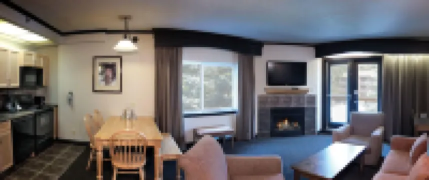 The Rundlestone Lodge