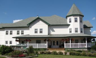 Chez Dube Country Inn