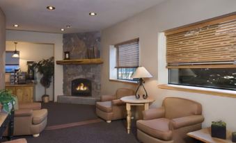 Tahoe Lakeshore Lodge & Spa