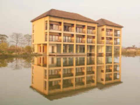 Meghauli Serai Chitwan National Park - A Taj Safari Lodge チトワンのホテル