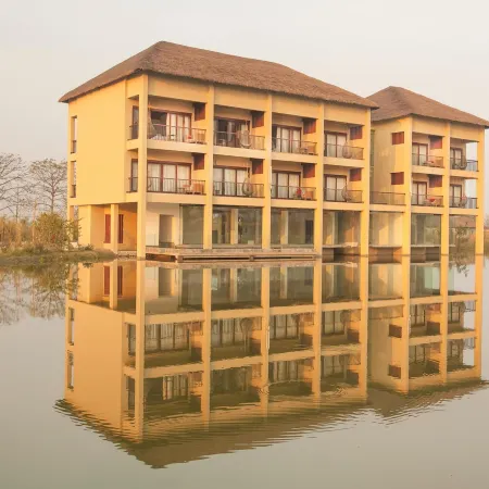 Meghauli Serai Chitwan National Park - A Taj Safari Lodge