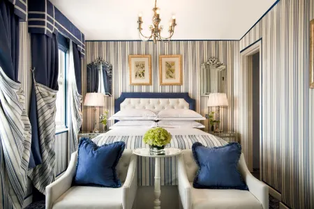 Duke of Richmond Hotel Отели в г. Saint Peter Port