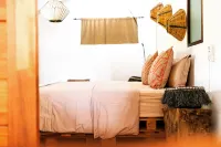 Ti Bout Paradi Ti Zil Hotels near Tamarin Public Beach