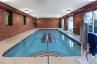 Baymont by Wyndham Midland Hoteles en Midland
