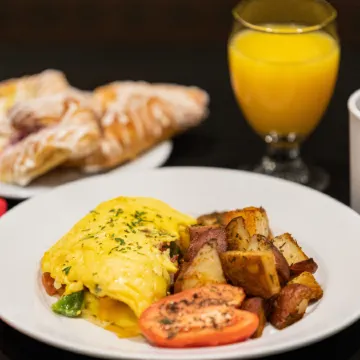 Holiday Inn BOSTON - CAMBRIDGE AREA by IHG