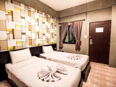 B2 Lanna Boutique & Budget Hotel