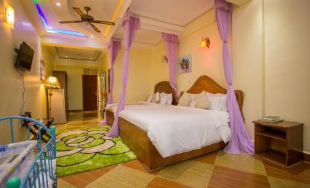 Aturukan Hotel - Housity
