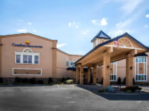 Comfort Inn & Suites Plattsburgh - Morrisonville Hotels in Plattsburgh