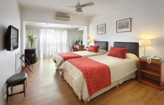 布宜諾斯艾利斯大酒店 鄰近和平宮的酒店