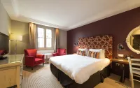 The Crown Manor House Hotel Hotels in Woodlands