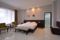 Sindha Hotel