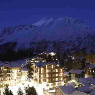 The Capra Saas-Fee Hotel Exterior