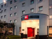 Ibis Villepinte Parc Expos Hotels near Ferme du Vieux Pays