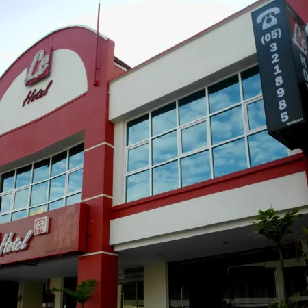 Le Hotel
