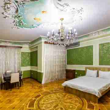 Nizami Street Royal Luxury Apartment Rooms