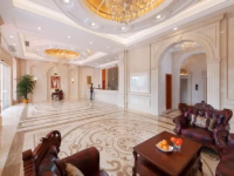 Vienna International Hotel (Heyuan Agile Jianji Shopping Center Branch)