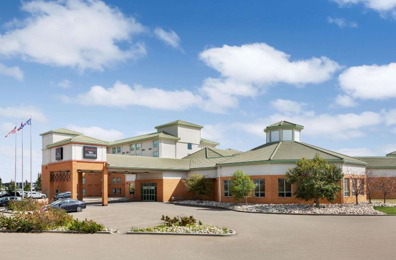 Royal Hotel Edmonton Airport Trademark Collection by Wyndham