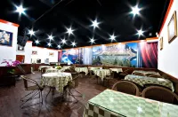 Beverly commercial motel فنادق في تاو يوان