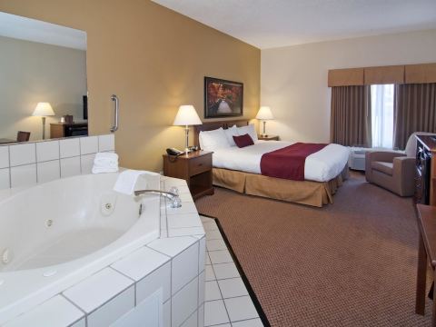 Best Western Plus Albert Lea I-90/I-35 Hotel