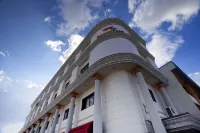 Garuda Hotel Pontianak Hotels in Benua Melayu Darat