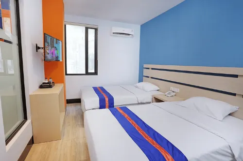 Budget Hotel by the Harbour Hotels in Air Manis
