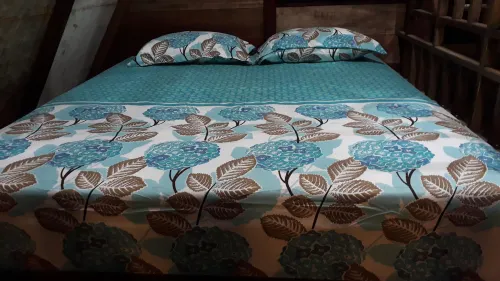 Villa Yasmine Siosar Hotel di Tongging