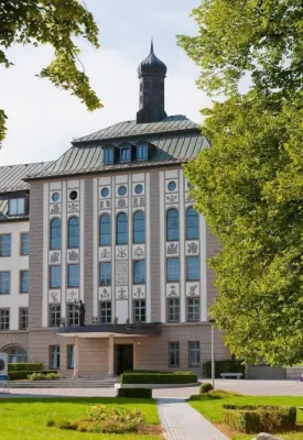 Klosterbräuhaus Ursberg Hotels in der Nähe von St. Ulrich und Vitus Seifertshofen