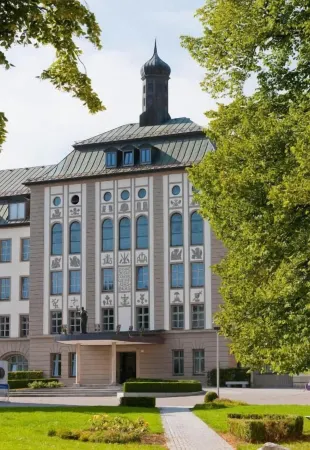 Klosterbräuhaus Ursberg Отели рядом с достопримечательностью «Оберридер Вайэр»