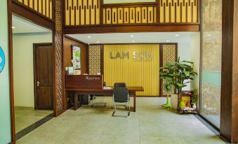 Lam Son Apartment