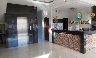Palau Hotel - Housity