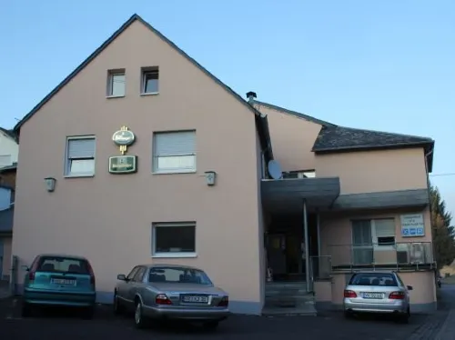 Zum Wiesengrund Landgasthof Hotels in Oberahr