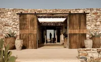 The Rooster | Wellness & Lifestyle Resort Antiparos Antiparos 호텔