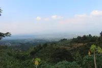 Serenity and Fresh Air Villa 36 Gunung Salak
