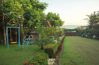 D'Green Villa Hotels near The Lodge Maribaya