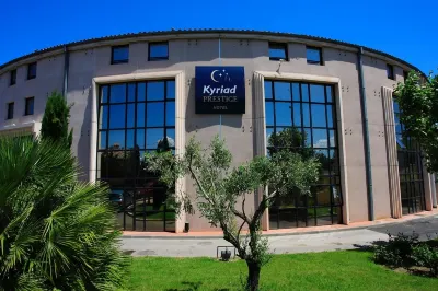 Radisson Hotel Aix En Provence Hotels near Carrieres de Bibemus
