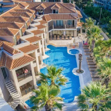 Caravel Suites - Adults Only