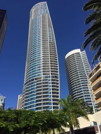 Gold Coast Private Apartments - H Residences, Surfers Paradise