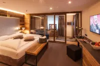 Boutique Hotel Die Mittagspitze Superior - Wifi