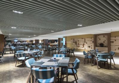 レストラン スイス ベルホテル チューバンの写真