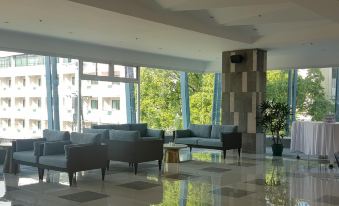 Travelite Hotel Legarda