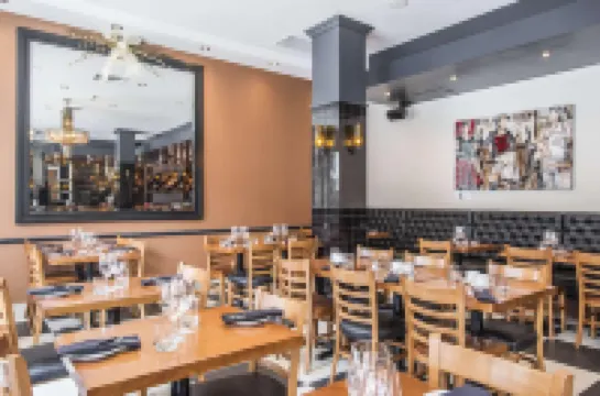 Hotel Royal William, Ascend Hotel Collection